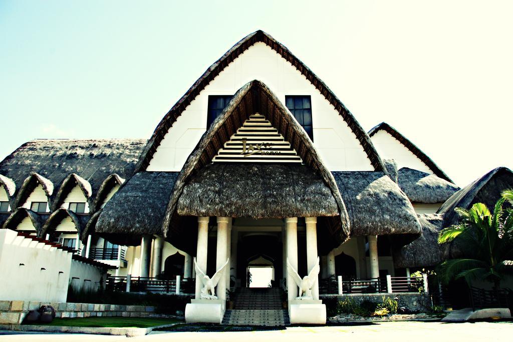 Java Hotel Лаоаг Екстер'єр фото