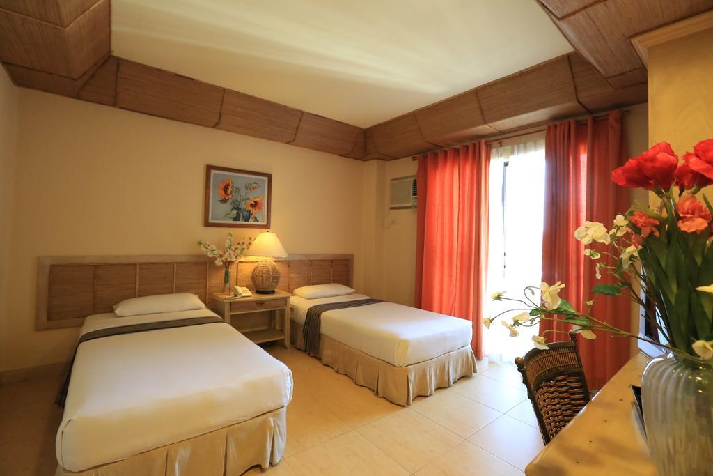 Java Hotel Лаоаг Екстер'єр фото